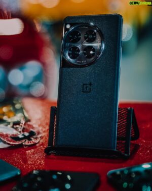 Jon Simonassi Instagram - I went back in time with the most advanced phone out there, the @OnePlus 12 - they challenged me to capture the iconic Delorean!

If you know anything about me I love a good challenge, swipe through to see my 25 layer light painting composite of the Delorean hitting 88mph.

Follow our journey as we push the limits of photography in Monterey Bay, all captured in our YouTube series with @oneplus coming next week!

@thechrishau

@alenpalander

@gugliotta.one

Special thanks to: @seemonterey @montereytouringvehicles @kristynsnell @Brandon.donadel @danielbattersby

#creator #delorean #lightpainting #BackToTheFuture #OnePlus12 #CaptureTheMoment