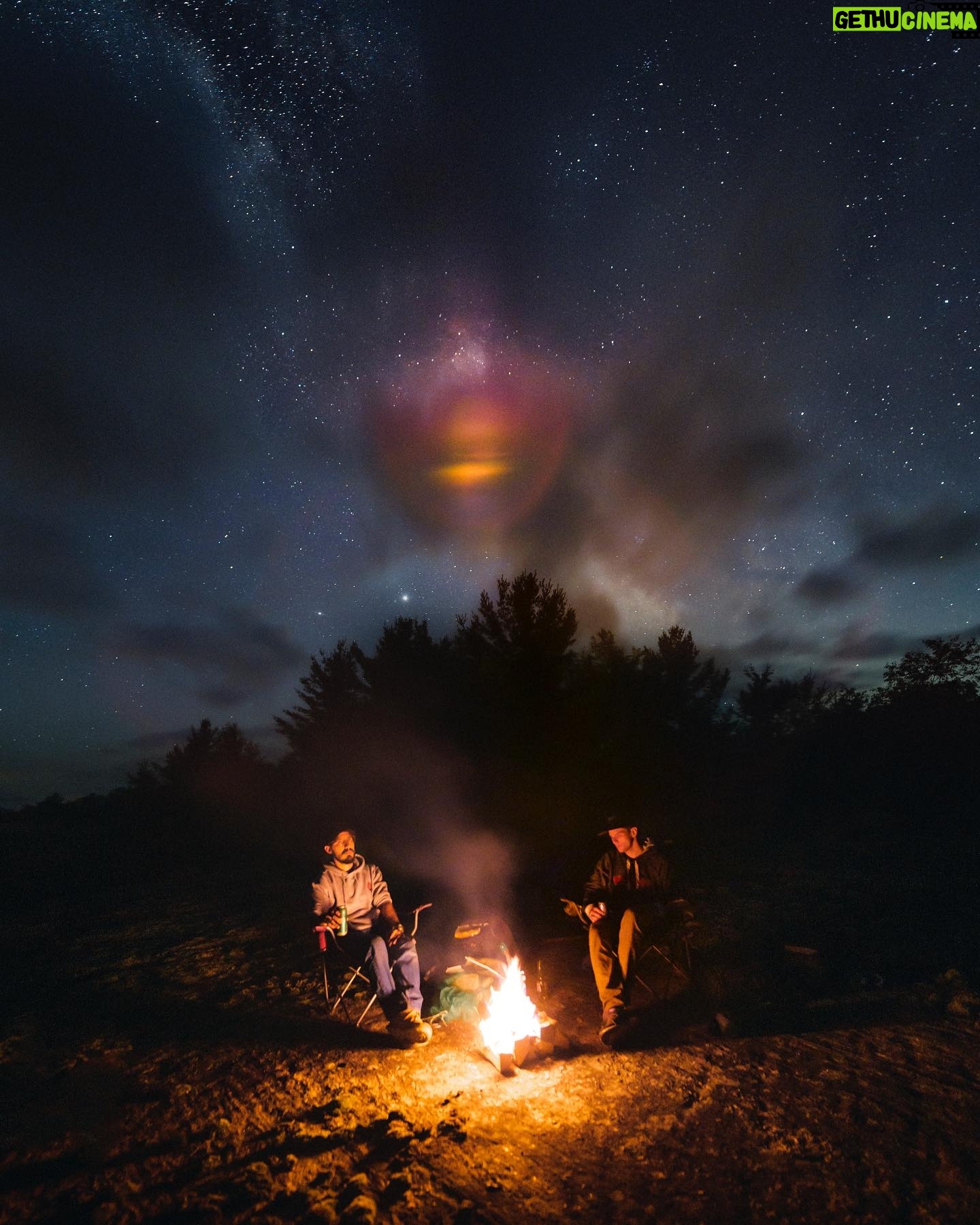 Jon Simonassi - 555 Likes - Going offline for the weekend, here’s a photodump to remind you to do the same now and then 🌿
#goingoffline #explorecanada #milkywayphotography #astrophotography #campinglife