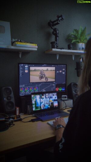 Jon Simonassi Instagram - Finally trying Resolve, happy everyone?? 😂

Honestly my workflow in Premiere is dialed-in and I’m hesitant to switch but you guys keep raving about it, so should I switch or nah?

Also if this reel does well I’ll be a lil annoyed because it only took me 5 minutes to create 🥲

#contentcreator #editor #davinciresolve #premierepro #videoeditor
