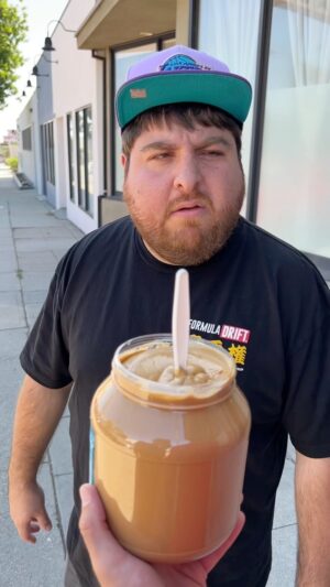 Jonah Antonyan Instagram - Who else likes peanut butter like I do?