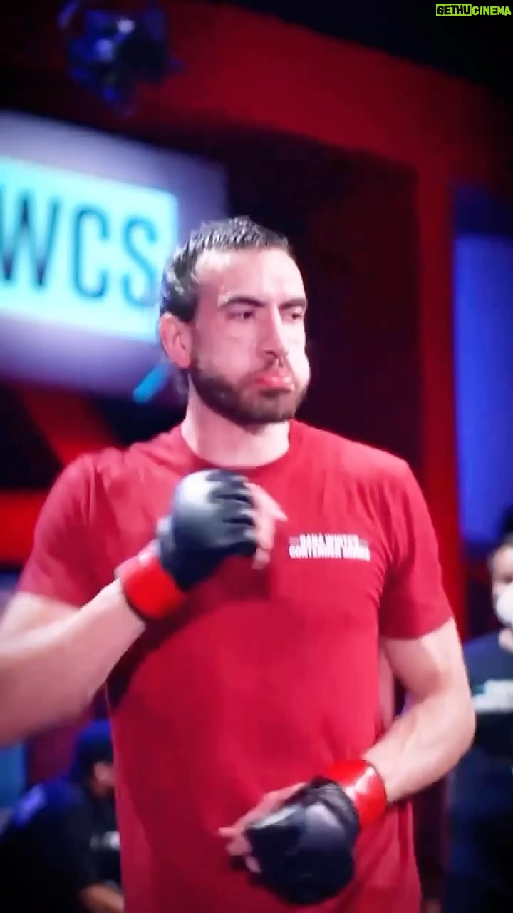 Jonas Bilharinho - 5.8K Likes - 🇧🇷A gente vai de qualquer jeito, mas se for divertido é muito melhor!
🇺🇸We do it anyway, but it’s much better when it’s fun!
#mma #mmabrasil #humor #luta #bellator #bellatormma #bilharinho