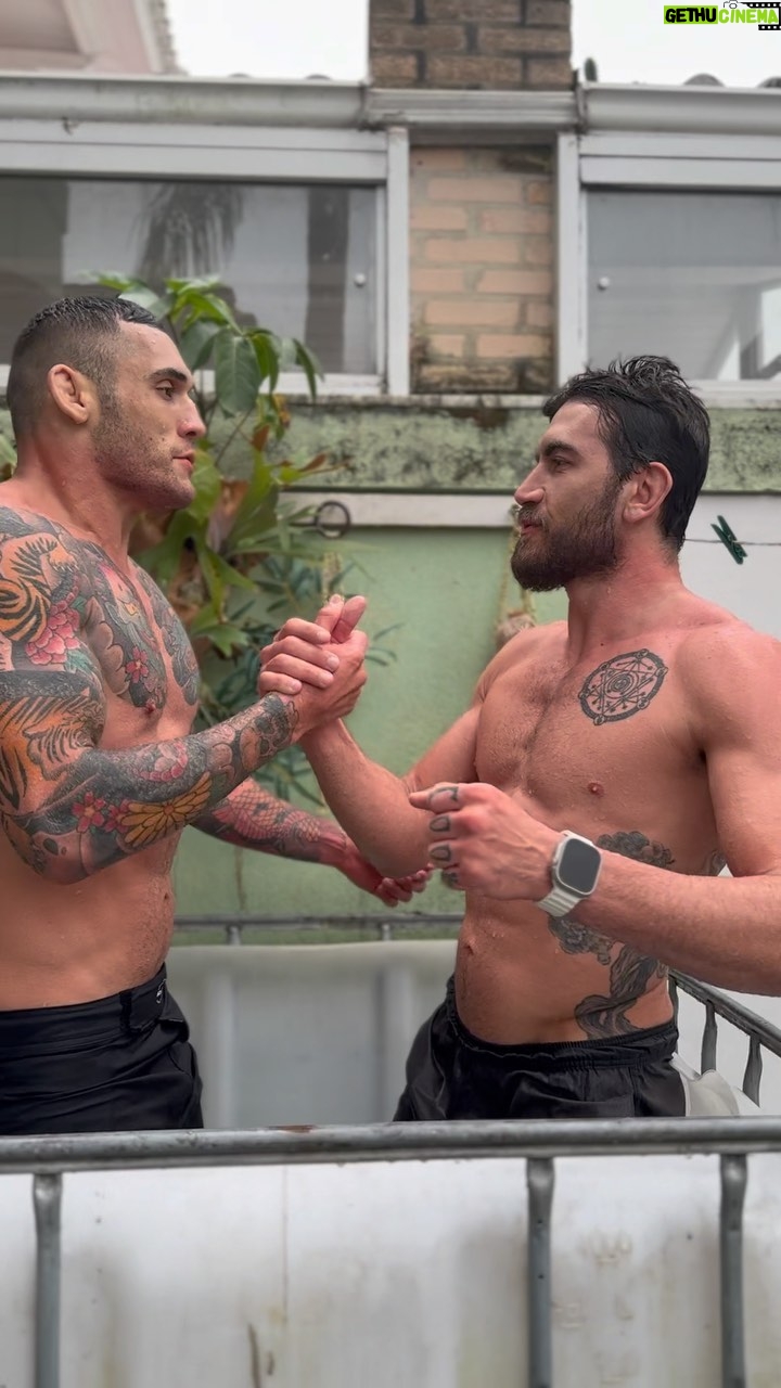 Jonas Bilharinho - 1.4K Likes - 🇧🇷Contagem regressiva pra ver o irmão em ação, bora com tudo @rodolfotrator_mma — vai lutar o @contender_series_dwtcs nessa terça!
🇺🇸Countdown to see this brother in action, let’s go @rodolfotrator_mma — he’s fighting for the @contender_series_dwtcs this Tuesday!
💼 @kosquadmma
#mma #mmabrasil #icebath #banhodegelo #banhogelado #coldshower #kosquad #bilharinho