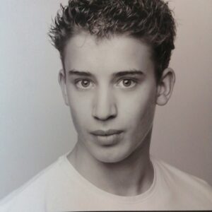 Jonas Bloquet Instagram - First photoshoot. 14 years ago, 14 years old... 😂🤣