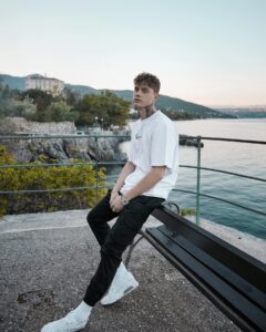 Jonas Ems Most Liked Photos and Posts