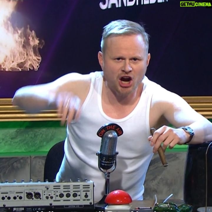 Jonatan Spang - 1.2K Likes - Til jer, der ikke ser andre flowkanaler end DR2, så er kommer er her et lille indblik i, hvad de har gang i over på DK4