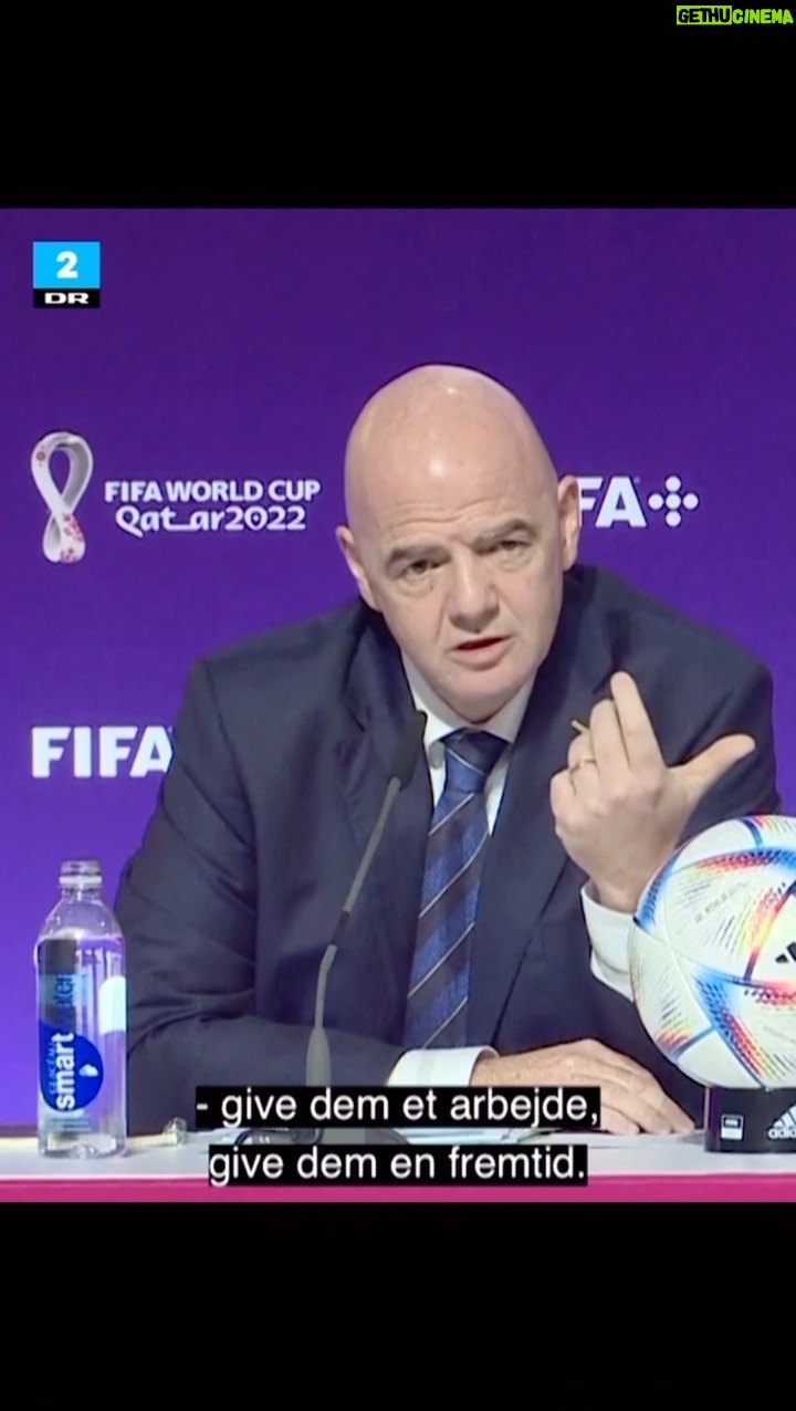 Jonatan Spang - 1.1K Likes - FIFA præsidenten Gianni Infantino gav EU et godt råd med på vejen under VM