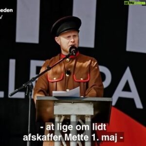 Jonatan Spang Instagram - I Tæt på Sandheden taler vi om 1. maj og Lizettes gramserier, udpeger den endelige skurk i minkskandalen og ser på Mette Frederiksens næste job. 21:00 på DR2 eller allerede nu på DRTV