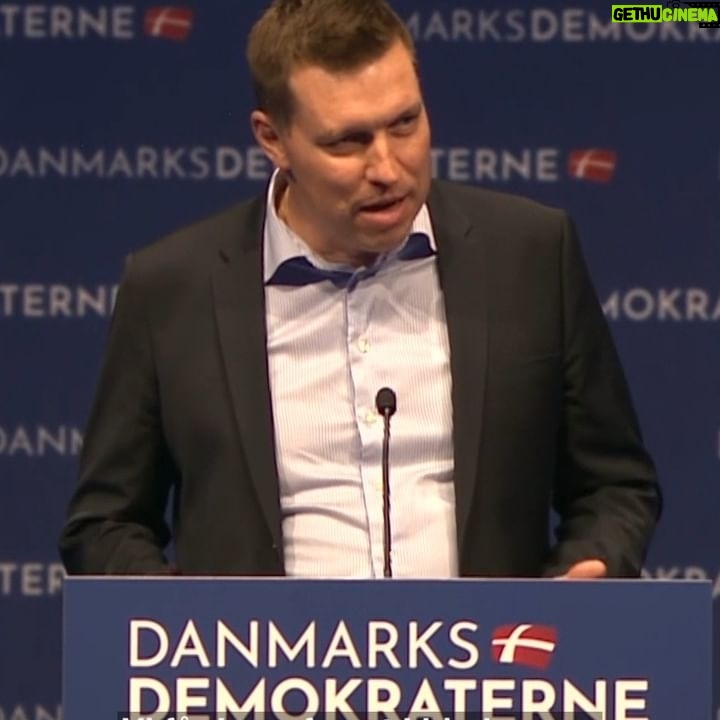 Jonatan Spang - 1.3K Likes - Hvem hjælper landbruget mest på Christiansborg?
