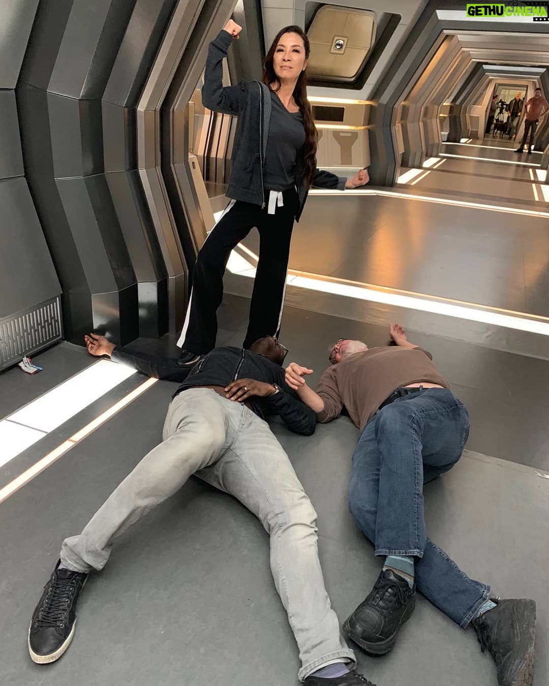 Jonathan Frakes - 7.4K Likes - Empress Georgiou bags 2 huge DGA members while hunting on ā¦@startrekcbsā© ā¦ā¦@michelleyeoh_official šš¾