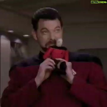 Jonathan Frakes - 7.5K Likes - "Stewart @sirpatstew just told EW he's shooting a scene with Frakes -- as Riker -- on Monday." #StarTrek #StarTrekPicard