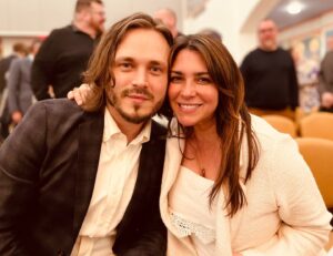 Jonathan Jackson Instagram - Christos Anesti! 
Hristos a inviat!
Khristos voskrese!
Kriste aghsdga!
Cristo e' risorto!
Christus resurrexit!
Ha Masheeha houh quam!
Le Christ est réssuscité!
Christus er oppstanden!