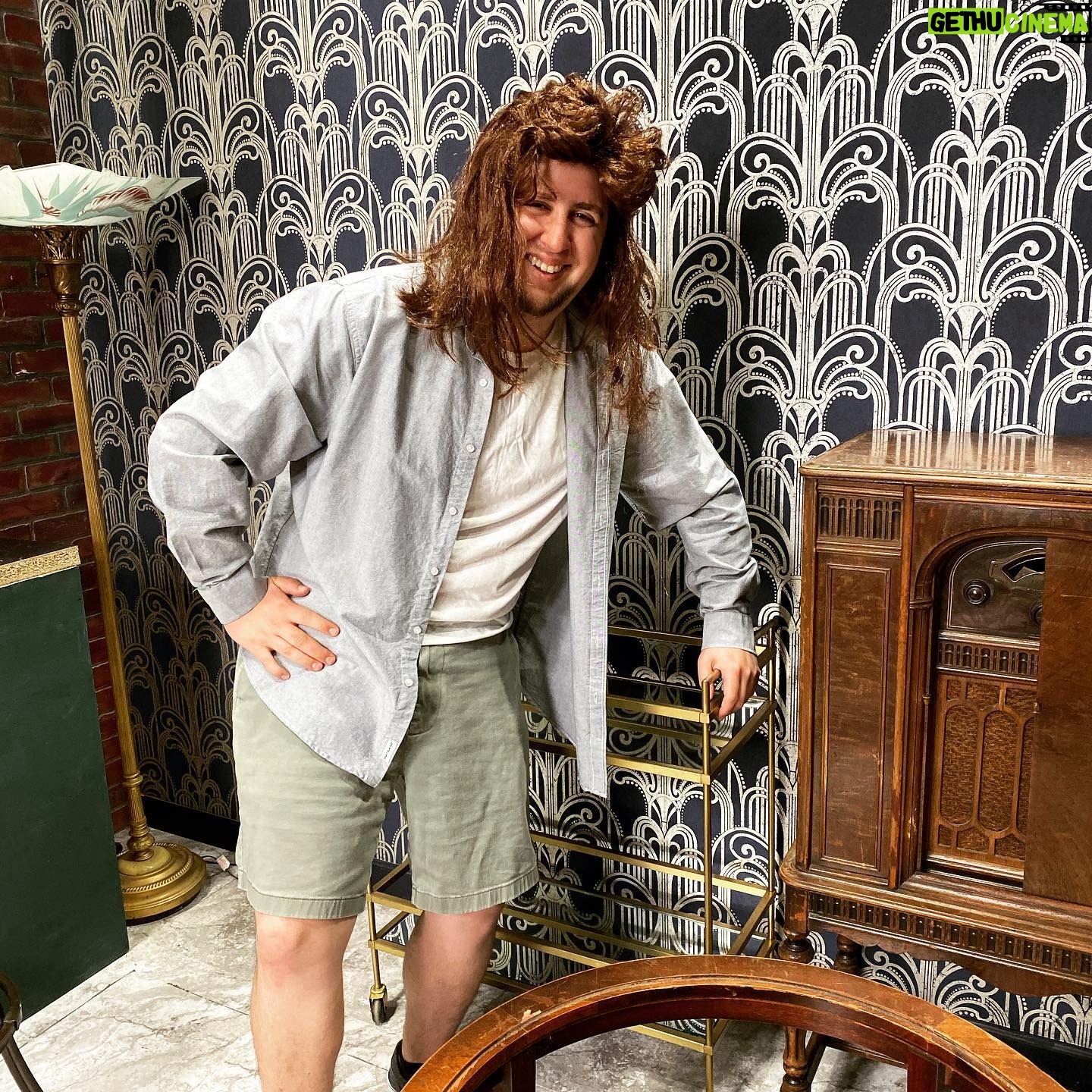 Jonathan Jafari - 72.7K Likes - New look what do you think? I think it’s a keeper.