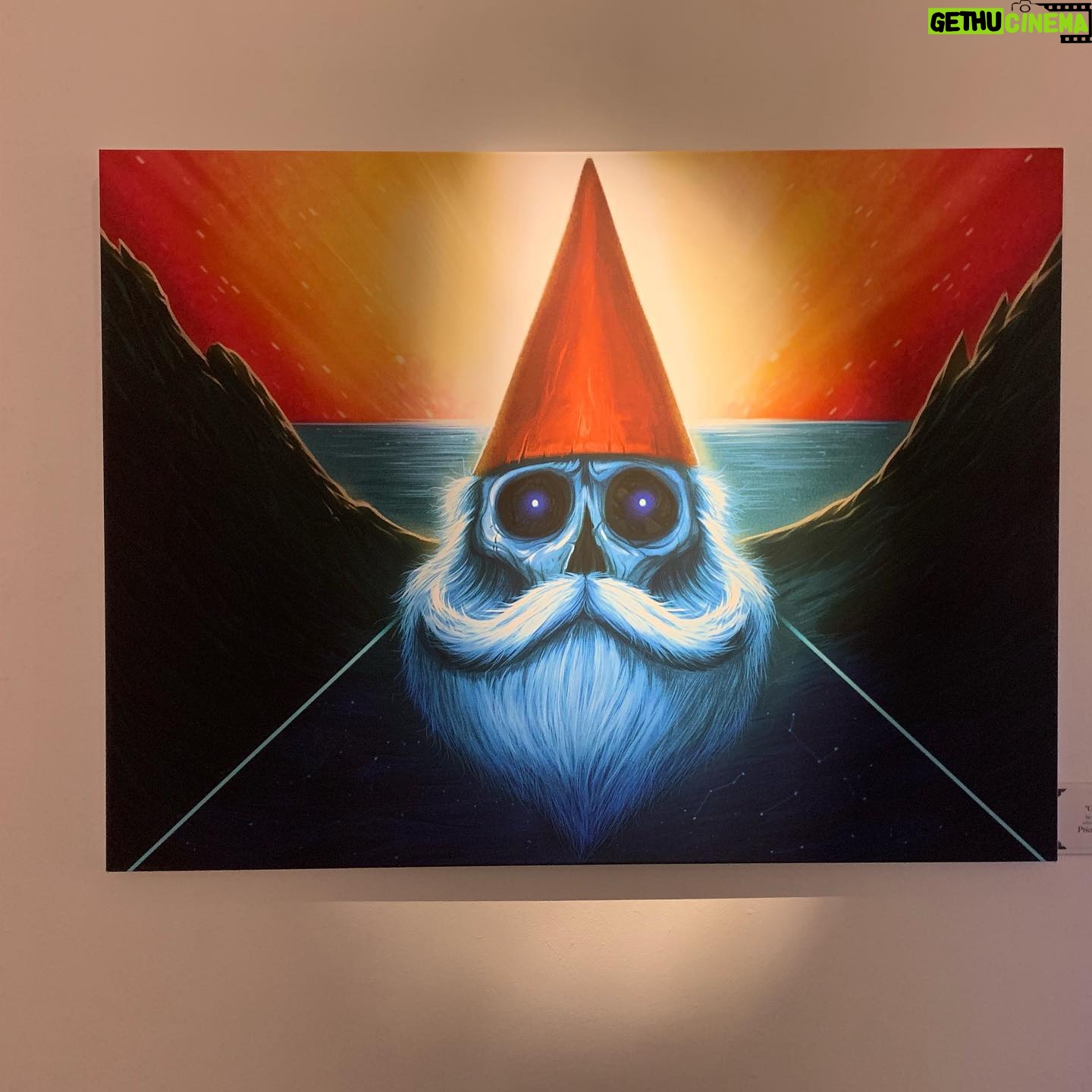 Jonathan Jafari - 86.8K Likes - Highlight of the video for me were Jeff Delgado’s original masterworks 😭😭👏🏻👏🏻 (yes we really had these made specifically for the video!!) You can follow him on twitter at: (at)Jeff_Delgado