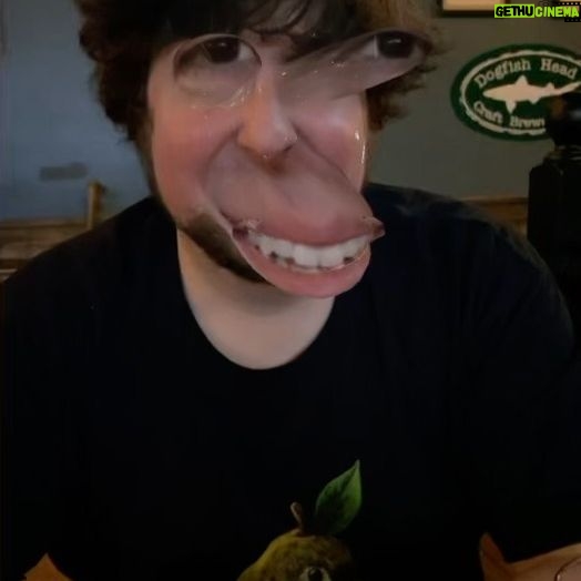 Jonathan Jafari - 109.3K Likes - A PSA: