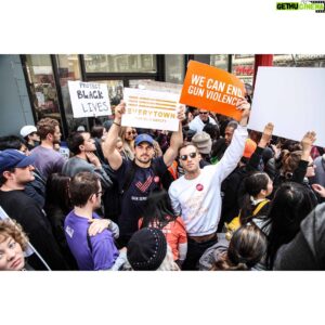 Jonathan Keltz Instagram - Some last shots from yesterday’s incredible #marchforourlives. Unbelievably inspired by the youth of America and the rest of the world who showed up in over 800 cities in force to say #ENOUGH. Students of #marjorystonemandouglas you are a force to be reckoned with, thank you for your leadership! @everytown, thank you for all you do and letting @giacomogianniotti @ianbaileyphotography and I march in your midst. “This isn’t a moment, it’s the movement” - LMM  All📸’s: @ianbaileyphotography
