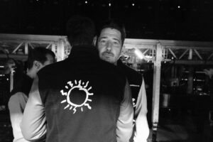 Jonathan Knight Instagram - When we put our heads together great things happen. How lucky am I to have my brother always by my side. It’s truly magical!