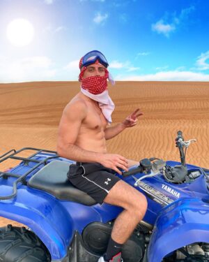 Jonathan Lourau Instagram - Sortie désert en quad ☀️ ✌🏼
C’était lourd on s’est éclaté et ça fait du bien en cette période il fait pas trop chaud donc que du kiffe ! 
Qui en a déjà fait ? Et ou??