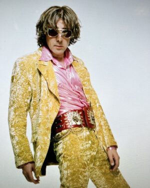 Jonathan Ross Instagram - Here’s another one. I bought suit and shirt from Johnsons, Kings Road, and the belt in Memphis. Photo by Elaine Constantine.