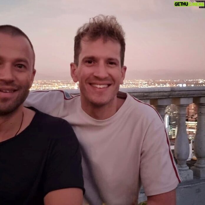 Jonny Fischer’s Instagram: 10 Most Loved Posts