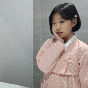 Joo Ye-rim Instagram - 오늘 #구미호뎐1938 마지막회

죽향🌸