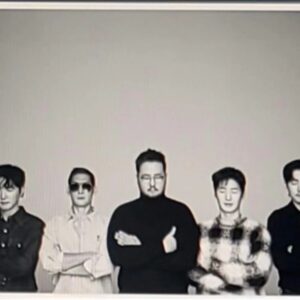 Joon Park Instagram - 요오우~ 다들 새로운한주쓰 화이팅쓰~ 굿밤쓰~ 빼애앰!
Yo~ Everyone hava absolutely Awesome start to a new week! For me... Gnite Seoul~ BBBAAAMMM!!!
#지오디 #fangod #박준형 #윤계상 #안데니 #손호영 #김태우 #g5d #JoonPark #ParkJoonHyung #YoonKyesang #AhnDanny #SonHoyoung #KimTaeWoo #다들굿밤쓰 #HavaGreatWeekEveryone #GoodnightSeoul #Koreanboy #band #Seoul #Korea #SeoulKorea #Kpop