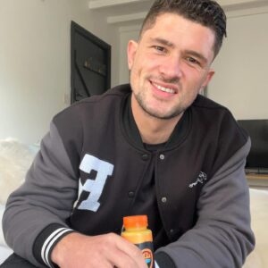 Jordan Davies Instagram - Kicking off 2024 as winners 🤘🏼

After launching the product only a few months ago with events, shops & plenty more. We are proud to announce that @sunset.juicee has just won awards for EVERY flavour at the global Low & No Masters 2024 held by The Spirits Business, The Drinks Business and The Global Spirit Masters Masters!

Rum punch - GOLD 🥇
Blue wave - Silver 🥈
Gin n Juice - Silver 🥈

To get Gold on one of our first flavours is a massive honour but then to also pick up silvers for all our other flavours is something we are buzzing about. 

If you’ve not yet tried the now Award winning Juicee, then make sure you head to @sunset.juiceee to check out the website & get them delivered to your door… who needs dry January anyway 😎 

Thank you to everyone so far that’s been joining the Juicee train & Bring on 2024 🤘🏼😎