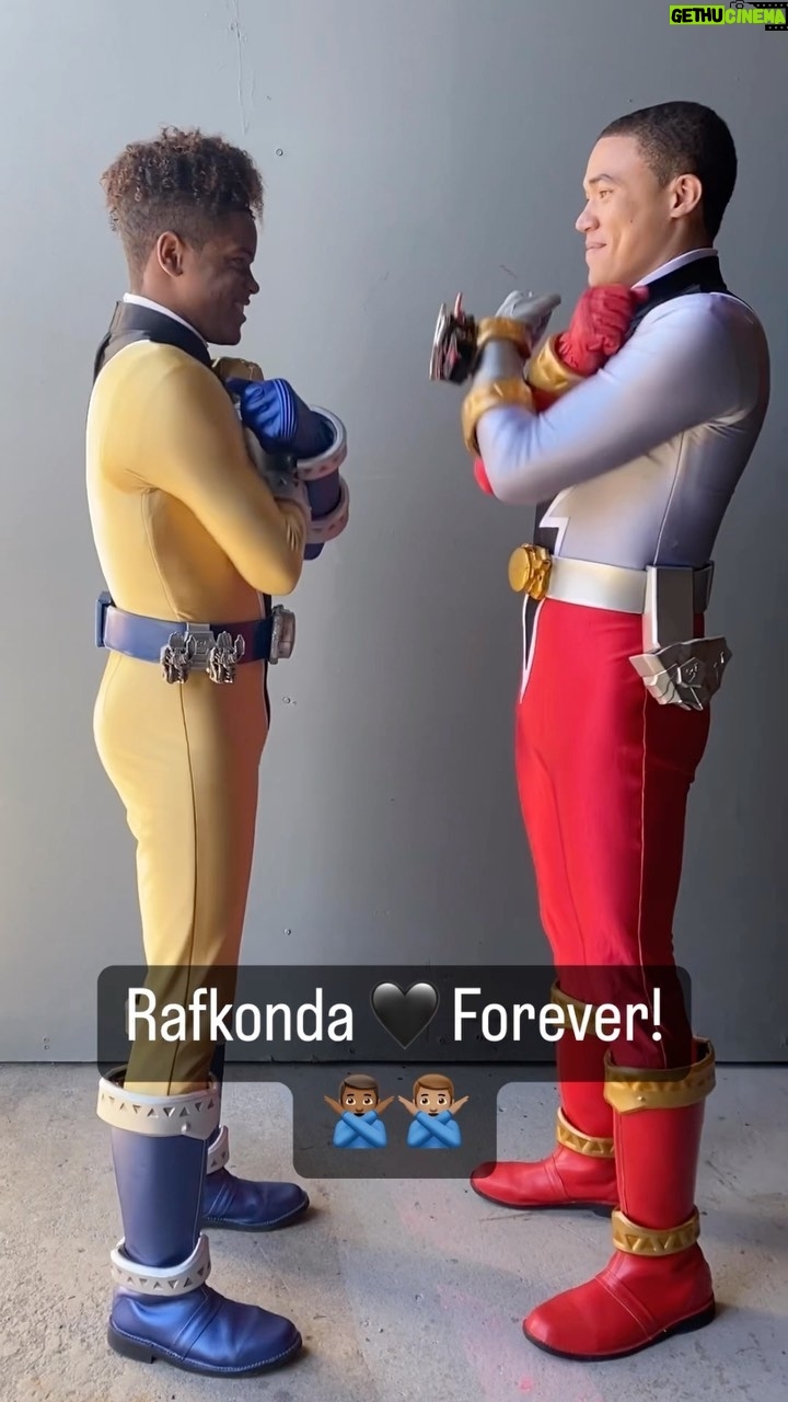 Jordan Fite - 11.1K Likes - Pulling up to the #WakandaForever Premiere like...
#BlackPanther #PowerRangers