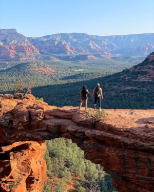 Jordan Whitley Instagram - Sedona photo dump 🏜