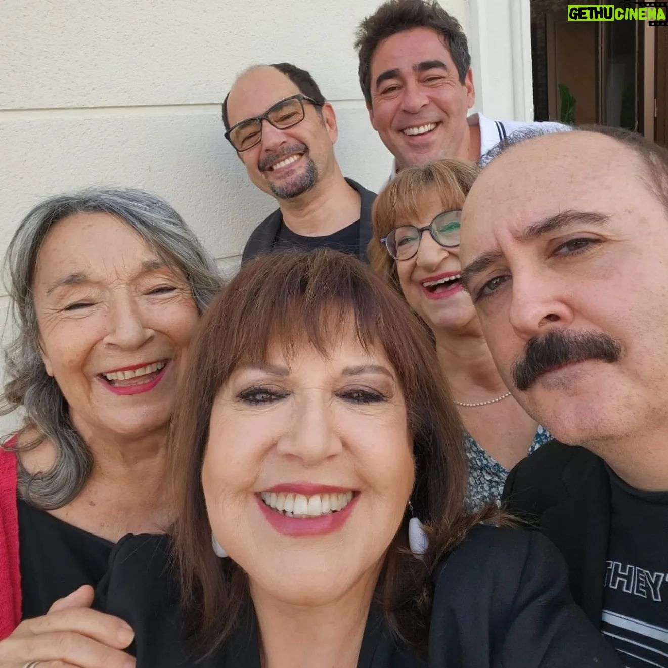 Jordi Sánchez - 80.7K Likes - Estrenamos el 18 de noviembre una nueva temporada, nueva casa, nuevos vecinos y nuevas locuras.
.
.
@telecincoes @primevideoes @mediasetcom @fdf_tv @la_queseavecina