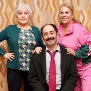 Jordi Sánchez Instagram - ALIMAÑAS, la peli. 
"Una comedia negra para todos los públicos."
Disfrutando, minuto a minuto, de Carlos Areces, Silvia Abril, Loles León, Carmina Barrios, Pilar Bergés, Saturnino García, Pere Vallribera, Blanca Martínez y, por supuesto, Resines. 
@sonypicturesspain @rtve @pepantongomez @juanmorenofeelgood