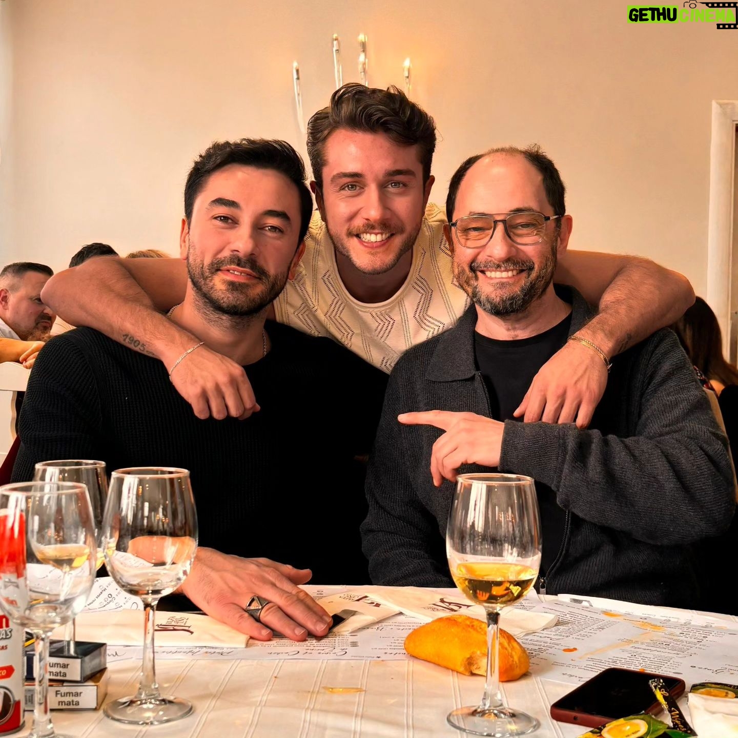 Jordi Sánchez - 12.9K Likes - Un millón de gracias, Torvizcón. Por el premio, por la acogida, por la compañía y por cuatro días fantásticos.