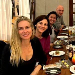 Jordi Sánchez Instagram - Pues que mañana arrancamos cositas y eso...Faltan muuuchos en las fotos... #PELIENTENERIFE.
@kiramiro @malenaalteriooficial @maria_botto  @julian_lopez @alamoroberto @mariano.venancio @yohanayara @javierlera @aitxibita @telecincoes