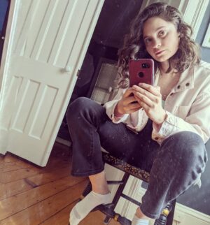 Jordyn DiNatale Instagram - Are mirror selfies still in?

#pleasesayyes #imsocool #whitesocksforthewin