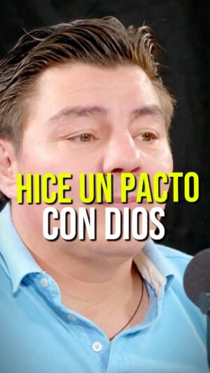 Jorge Arce Instagram - Le hice una #promesa a #dios que si mi padre vivía le serviría por siempre 
#diosesamor #diosesbueno #diosesfiel #diosteama #boxeo #box #boxing #entrevista #podcast