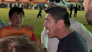 Jorge Arce Instagram - Buen día ☀️ mi raza, anoche motivé al equipo de Fútbol ⚽️ donde juega mi hijo, parece que si les sirvió las palabras que les dije, salieron con todo y ganaron, los padres hacemos un esfuerzo para que a ellos nada les falte, mínimo que se vea el esfuerzo salgan y dejen el alma en la cancha, no importa si se gana, o se pierde, lo importante es nunca dejar de luchar, solamente se pierde, cuando dejas de intentarlo….. 🫣