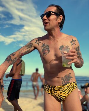 Jorge Poza Instagram - •COPACABANA• Side C