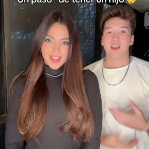 José Andrés Chiluiza Calderón Instagram - La Dayi 🇪🇨♥️Casi 400 videos en tik tok #Jandino #dayanara