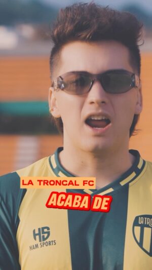José Andrés Chiluiza Calderón Instagram - Díganle a Mateo que esto ya salió ⚽️🇪🇨 Una fiesta LTFC En YouTube, y Spotify!  #jandino #latroncal #ecuador