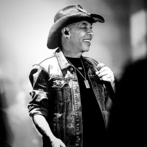 José Augusto Instagram - Hoje a música está de luto, perdemos um dos grandes artistas da história do sertanejo! Sabemos que sua estrela continuará brilhando aí de cima ⭐

Que Deus conforte o coração de sua família, amigos e fãs 🖤