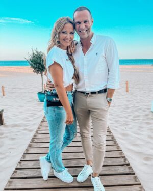 José Carlos Pereira Instagram - A Festa do “Festa”.
Fim de temporada para um merecido descanso. ☀️ 🌊 🌴 
Um orgulho fazer parte desta equipa.
Obrigado a todos os que fazem isto acontecer.
@dailycristina 
.
.
#festaefesta #tvi #party #ferias #project #work #actor #cristina #moretocome