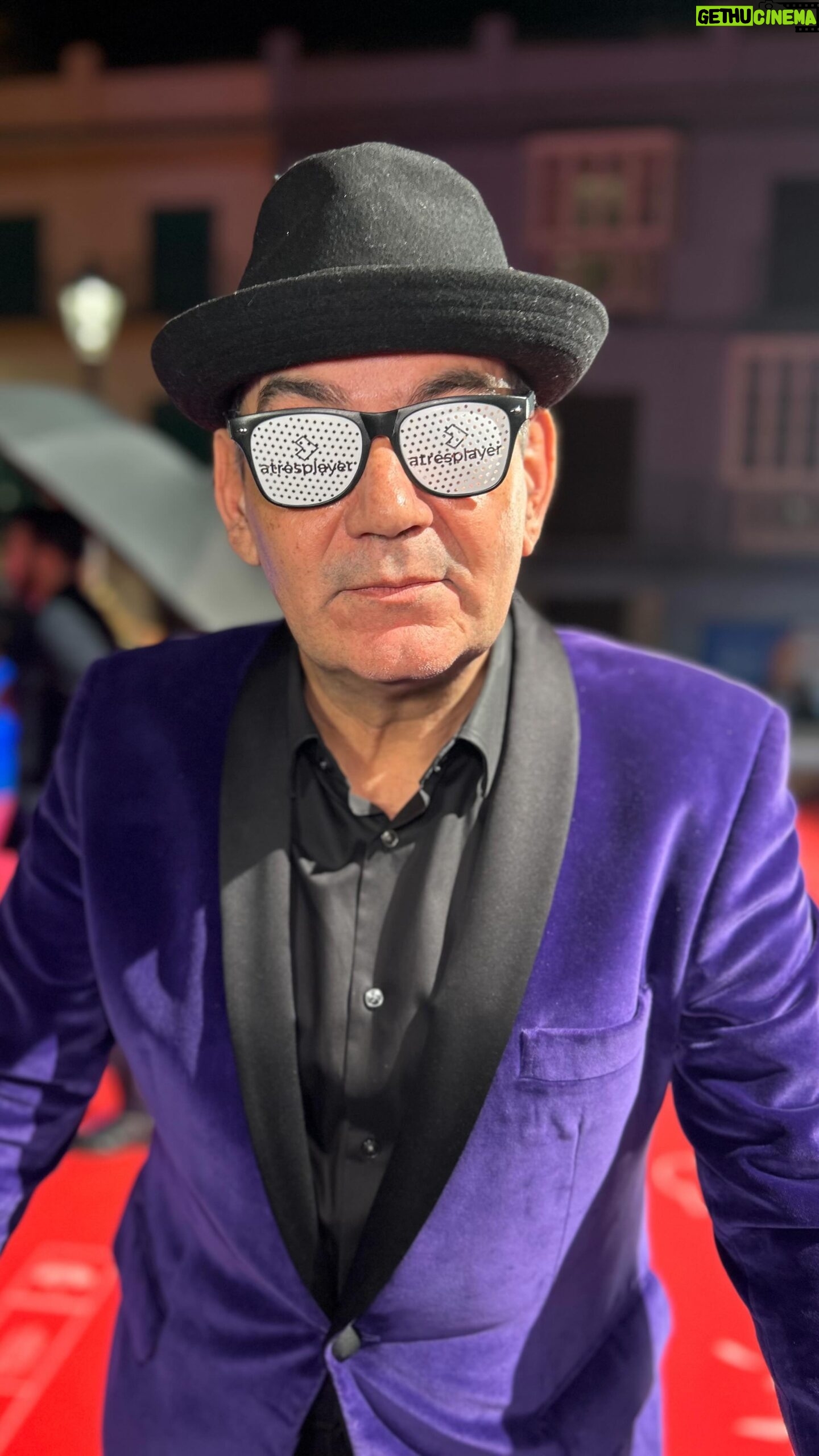 José Corbacho - 221 Likes - ¡Vaya noche ha vivido #UnNuevoAmanecer! 🌅
🥹 Con resaca emocional, recordamos su paso por el @festivalmalaga. ¡Ha sido increíble! 🫶
💥¡MAÑANA ya se estrena en #atresplayer!💥
Spoiler: os va a encantar. 🤭