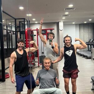 José Luis 'El Puma' Rodríguez Instagram - Gary, Jason, Jose Maria y faltó Pancho para completar los cuatro mosqueteros. Yo estoy solamente de reemplazo y una especie de comodín Los Quiero Mucho muchachos, bendiciones , El Puma