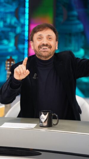 José Mota Instagram - El método infalible de @josemotatv para hablar en inglés 

#momentosteniente #canciones #hablaringles #ingles #aprendeingles #elhormiguero #josemota #MotaEH