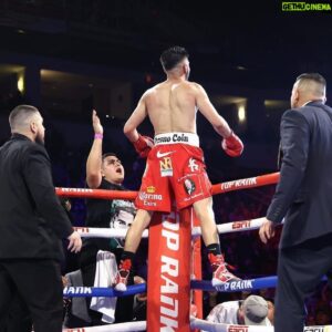 Jose Ramirez Instagram - Fresno and the 559 I’m humble and grateful for the love tonight. Thank god for keeping me safe and return to my family. Another win and we’re in route to becoming world champions again. 
Gracias a todos por su amor y apoyo lo sentí esta noche. Agradecido por la Victoria. Estamos en ruta para haver nuevamente campion mundial. Dios los bendiga 
#TeamRamirez #AllGloryToGod
