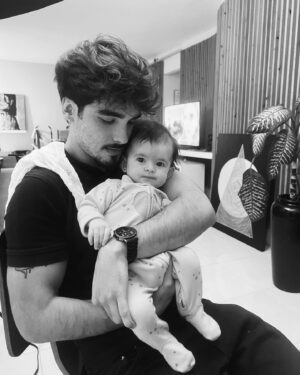 José Victor Pires Instagram - ao vivo galeraaa, papi ze e baby maya 💖 dupla de milhões