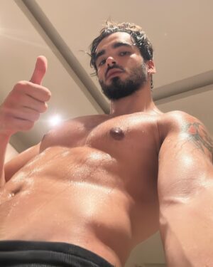 José Victor Pires Instagram - ao vivo e a cores, 2º do dia, limpando a mente, me mantendo forte