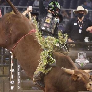 José Vitor Leme Instagram - This week we got the news that Wooppa retired from the sport of bull riding.
 Wooppa had such a great career, one of the most talented bulls in history, I wanted share with y’all some moments him and I had together that I’m sure will be not only be on my mind forever but in the history books too. 
 We met 5 times, I won 4 and on his very last out he won it, very well deserved. 
Together we had the first and second highest score of the history, 97,75 and 98,75 points. 
 Wooppa is the most special bull for me in my career, thanks to him I got 2 World Titles, I wish he could keep bucking and helping me win some more but I’m sure Larry,  @laramie.wilson and @katiepersch have special plans for him in the future, maybe I’ll have a chance to ride the little Wooppa’s that will come. 

Enjoy your retirement buddy, you deserve it, I will see you someday at the practice pen maybe 😅🙌🏻

Photos 📸: @constancejaeggi @andresilvaphoto @official_monson_photography @bullstockmedia 

Videos 🎥: @pbr @pbrbrazil 

Sponsored by: @yeti @monsterenergy @ariatinternational @canamoffroad