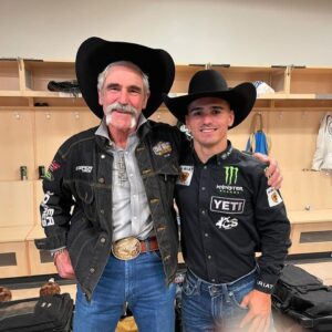 José Vitor Leme Instagram - I think they need a bullrider on Dutton Ranch
JvL on @yellowstone season 6 ??? 

I’m ready Lol 

Who agrees?