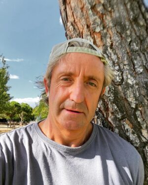 Josep Pedrerol Instagram - La cara que se te queda después de hacer algo de deporte… 🙁