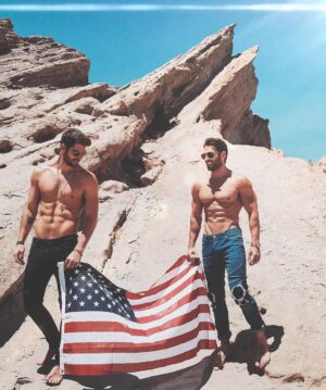 Joseph Cannata Instagram - Great wingman, even better friend. 
Happy 4th, from your friends 
up North 🇺🇸 x 🇨🇦
📷: @justinwu
#PoppedMy4thCherry #California